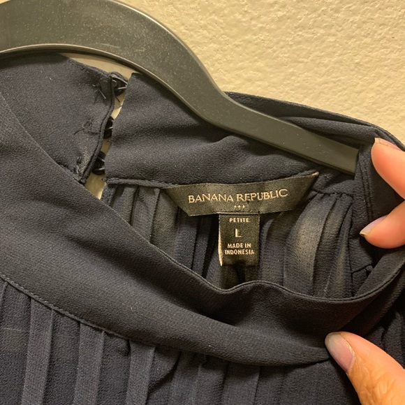 Banana Republic Navy blue sleeveless pleated midi dress size petite large - Picture 7 of 9